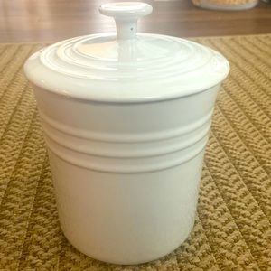 La Creuset 2.5 QT canister white